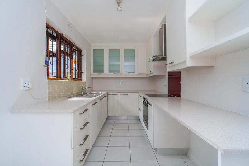 2 Bedroom Property for Sale in Kenilworth Western Cape